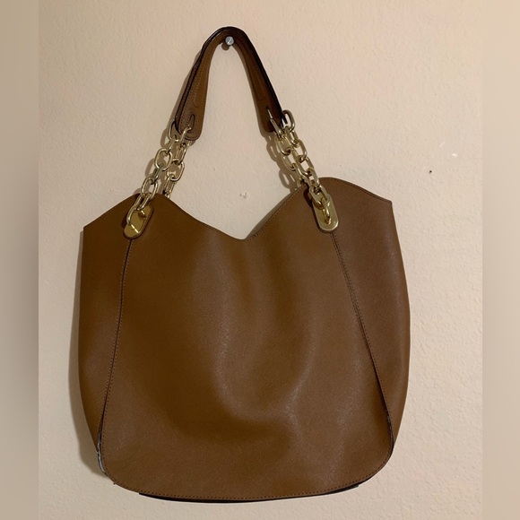 MICHAEL KORS TOTE - Picture 2 of 16